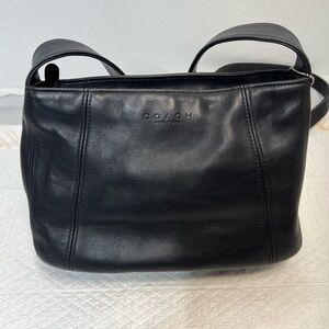 Vintage Coach Lexington Black Leather Zip Crossbody/Shoulder Bag 4186